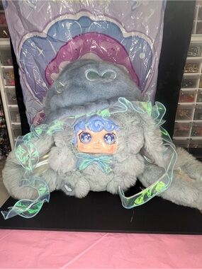 Yo-Yo Jellyfish Hat Bunny Plush Doll Starlight w/ Card & Opened Bag